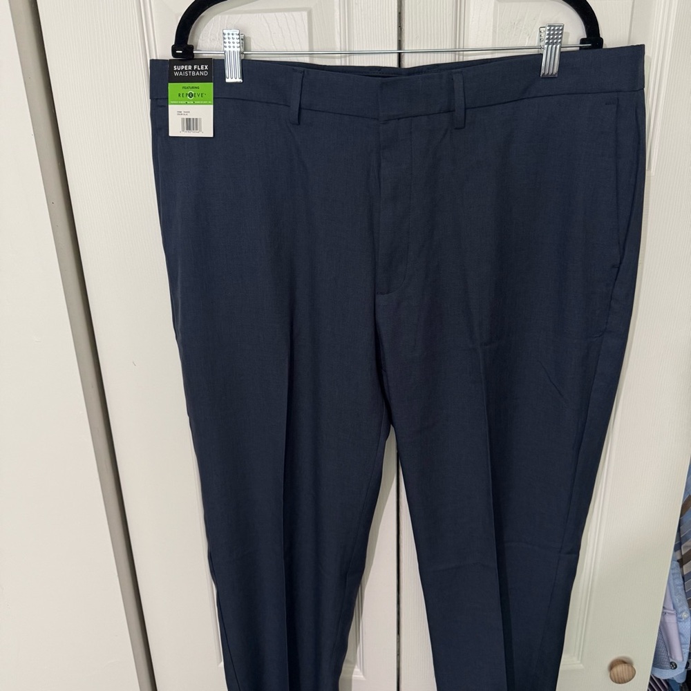 Haggar Comfort Performance Straight Fit Dress Pants, Blue, Size 40 X 32